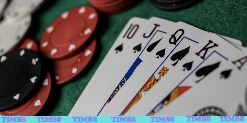 Chọn thời điểm fold phù hợp